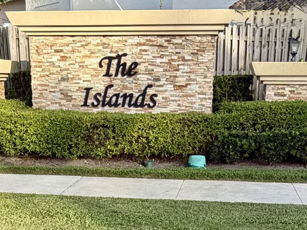7144 CRAW KEY Way, Lake Worth, FL 33467