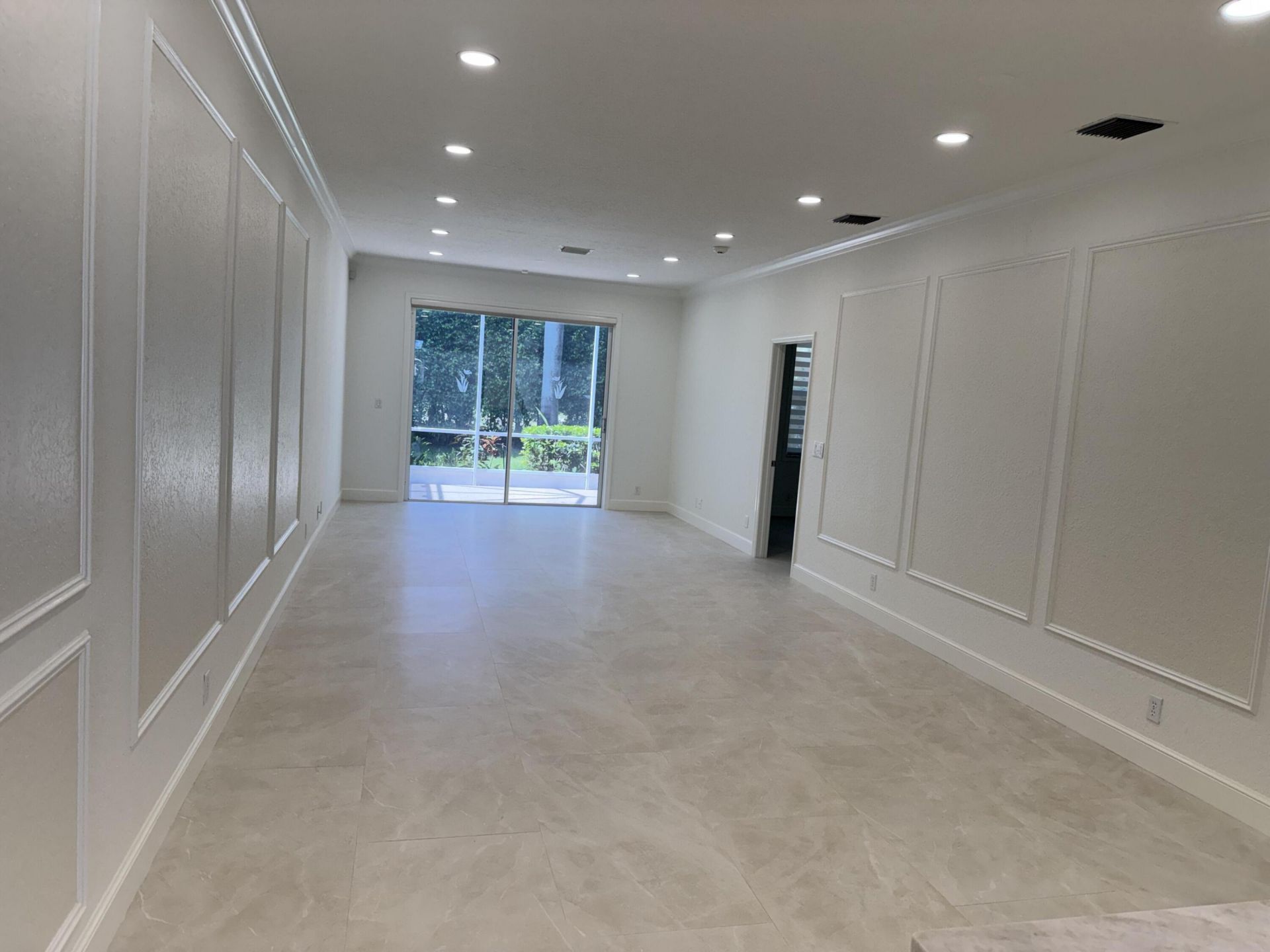 10664 Royal Caribbean Circle, Boynton Beach, FL 33437 Photo