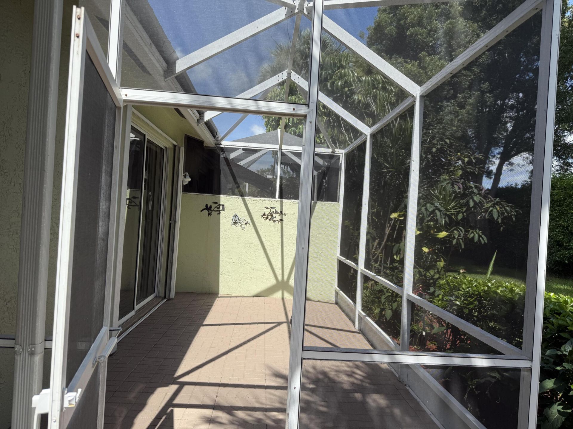 10664 Royal Caribbean Circle, Boynton Beach, FL 33437 Photo