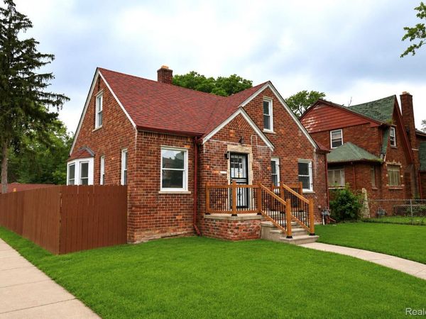 15405 Winthrop Street, Detroit, Mi 48227