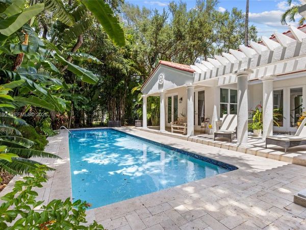 11050 Girasol Ave , Coral Gables, FL 33156