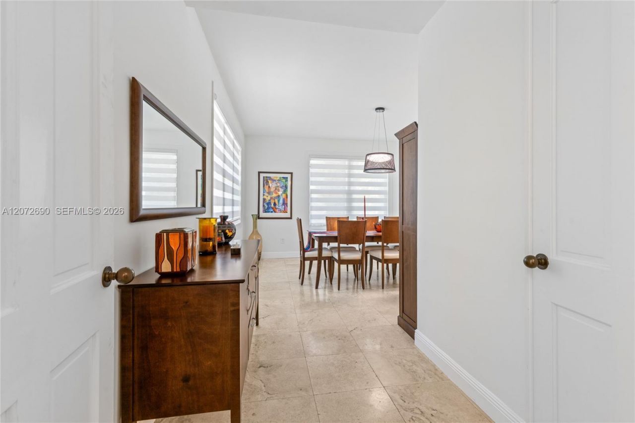11050 Girasol Ave , Coral Gables, FL 33156 Photo