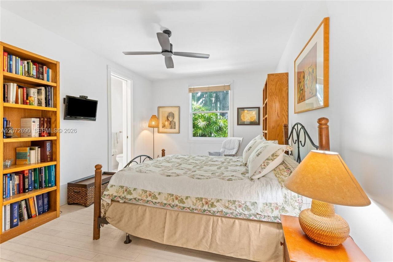 11050 Girasol Ave , Coral Gables, FL 33156 Photo