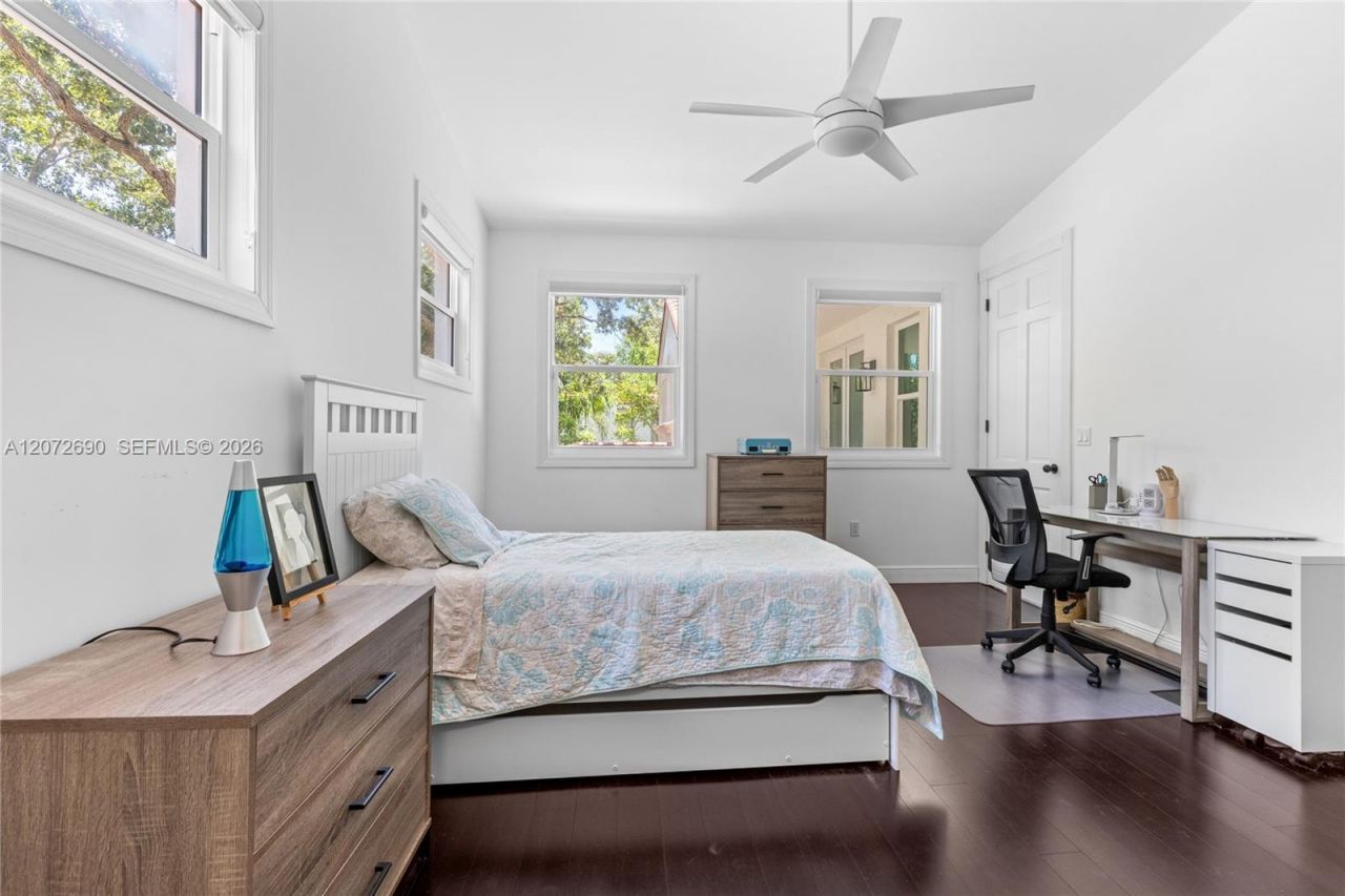 11050 Girasol Ave , Coral Gables, FL 33156 Photo
