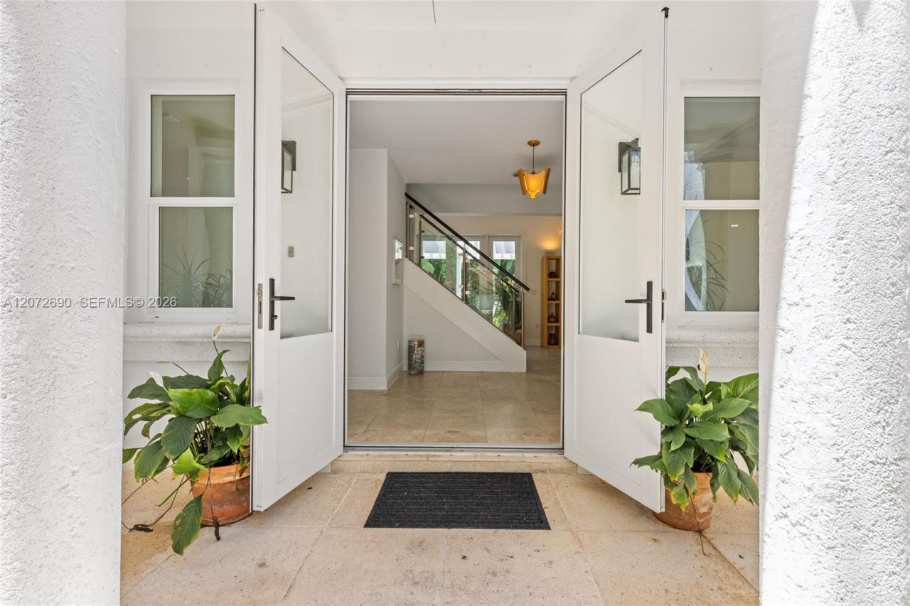 11050 Girasol Ave , Coral Gables, FL 33156 Photo