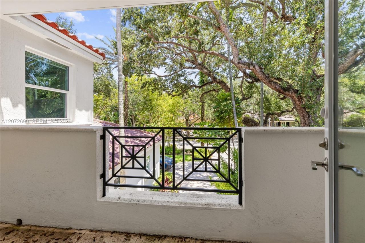 11050 Girasol Ave , Coral Gables, FL 33156 Photo