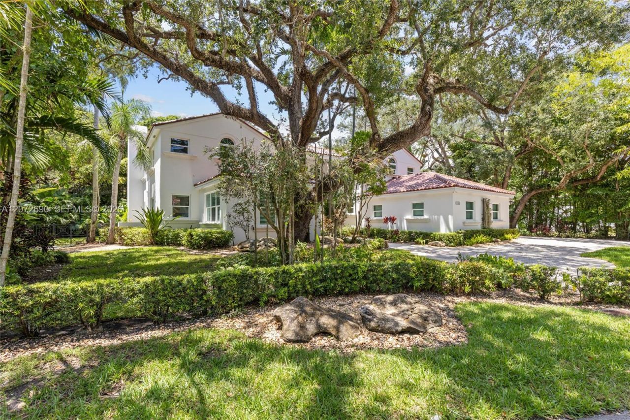 11050 Girasol Ave , Coral Gables, FL 33156 Photo