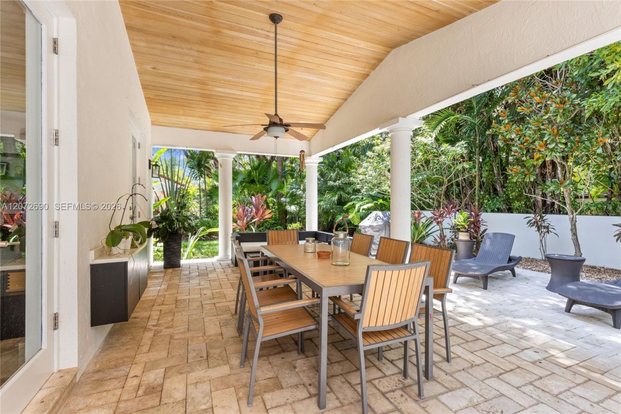 11050 Girasol Ave , Coral Gables, FL 33156 Photo
