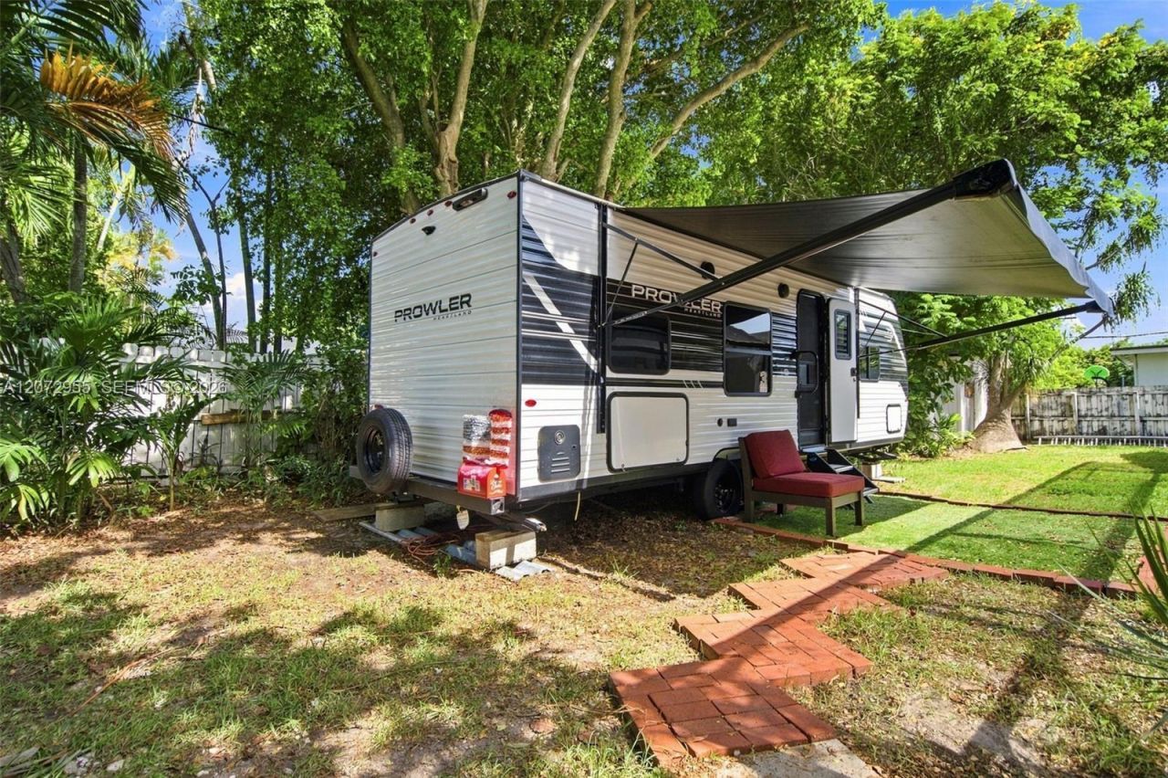 20001 Ranch Rd , Cutler Bay, FL 33189 Photo