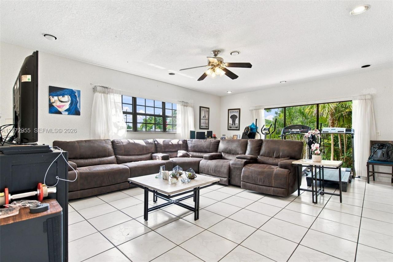 20001 Ranch Rd , Cutler Bay, FL 33189 Photo