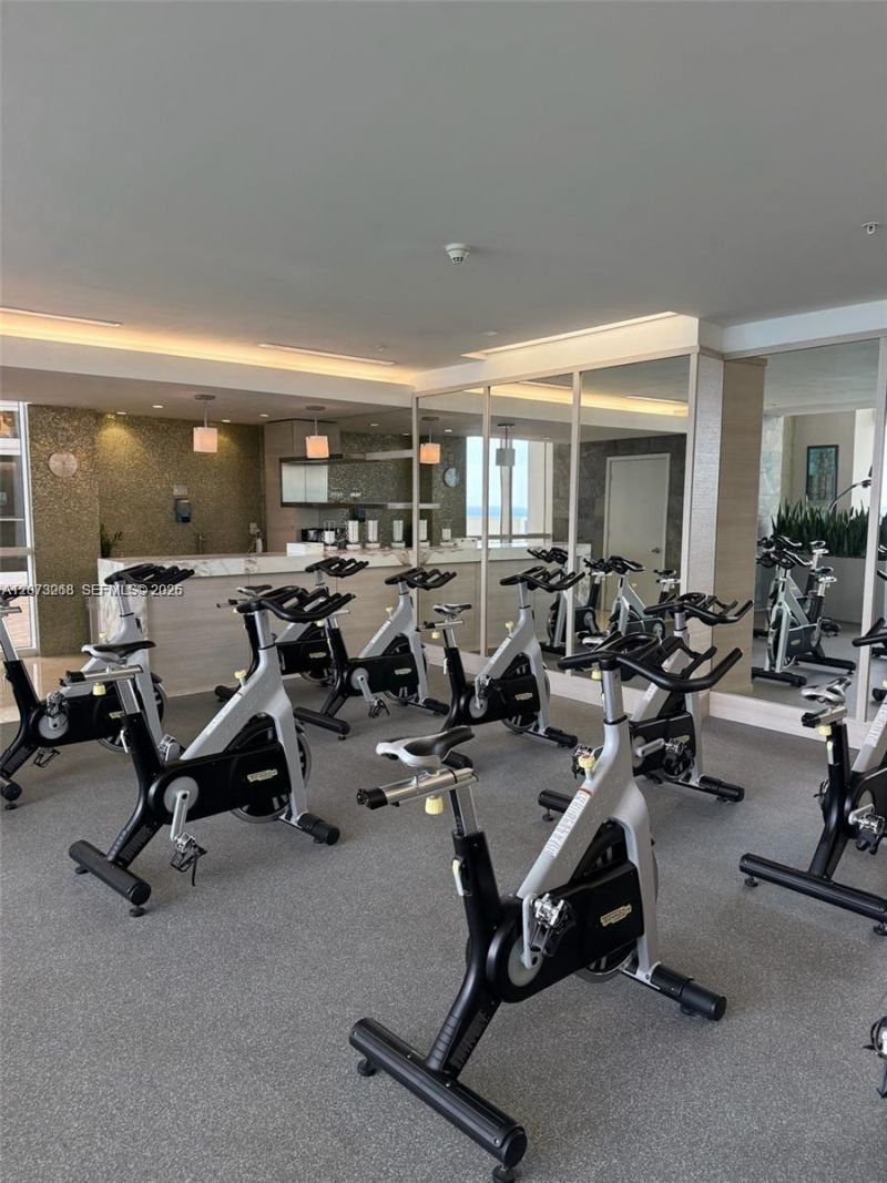 18201 Collins Ave, Unit 5009, Sunny Isles Beach, FL 33160 Photo