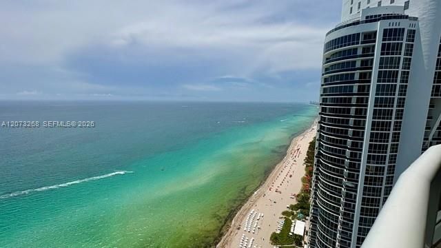 18201 Collins Ave, Unit 5009, Sunny Isles Beach, FL 33160 Photo