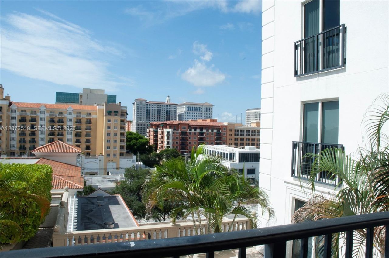 10 Aragon Ave , Unit 703, Coral Gables, FL 33134 Photo