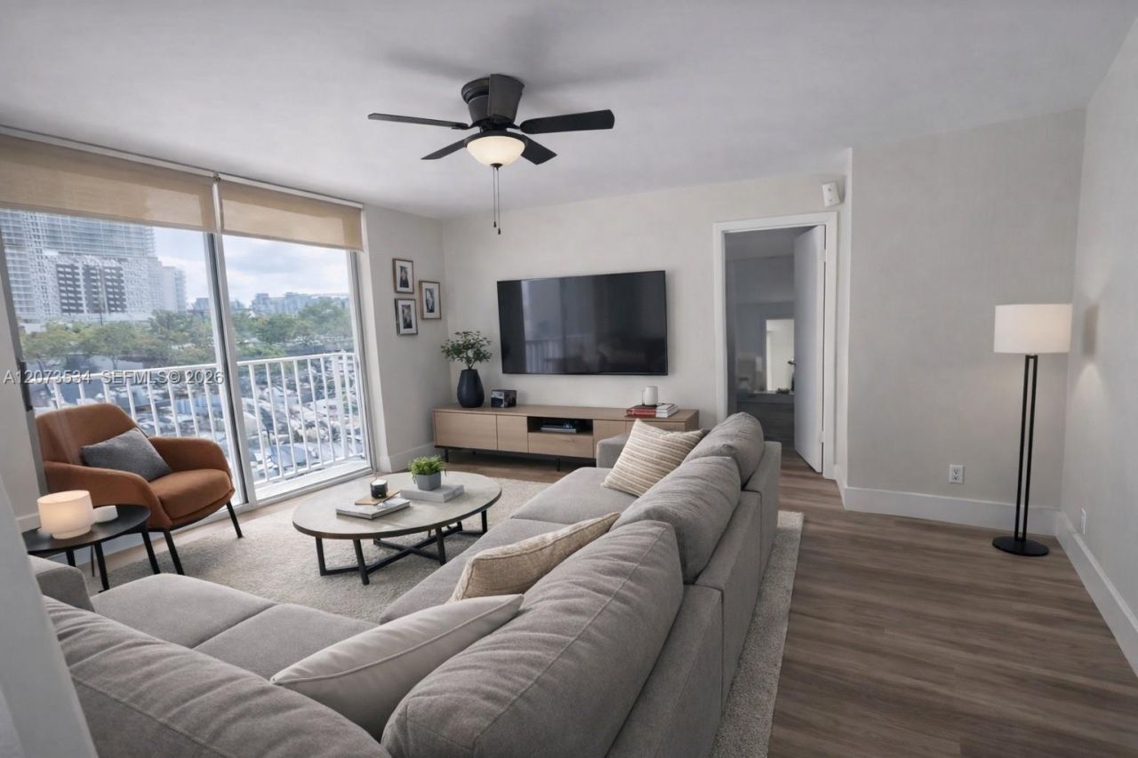 1720 NW N River Dr, Unit 408, Miami, FL 33125 Photo