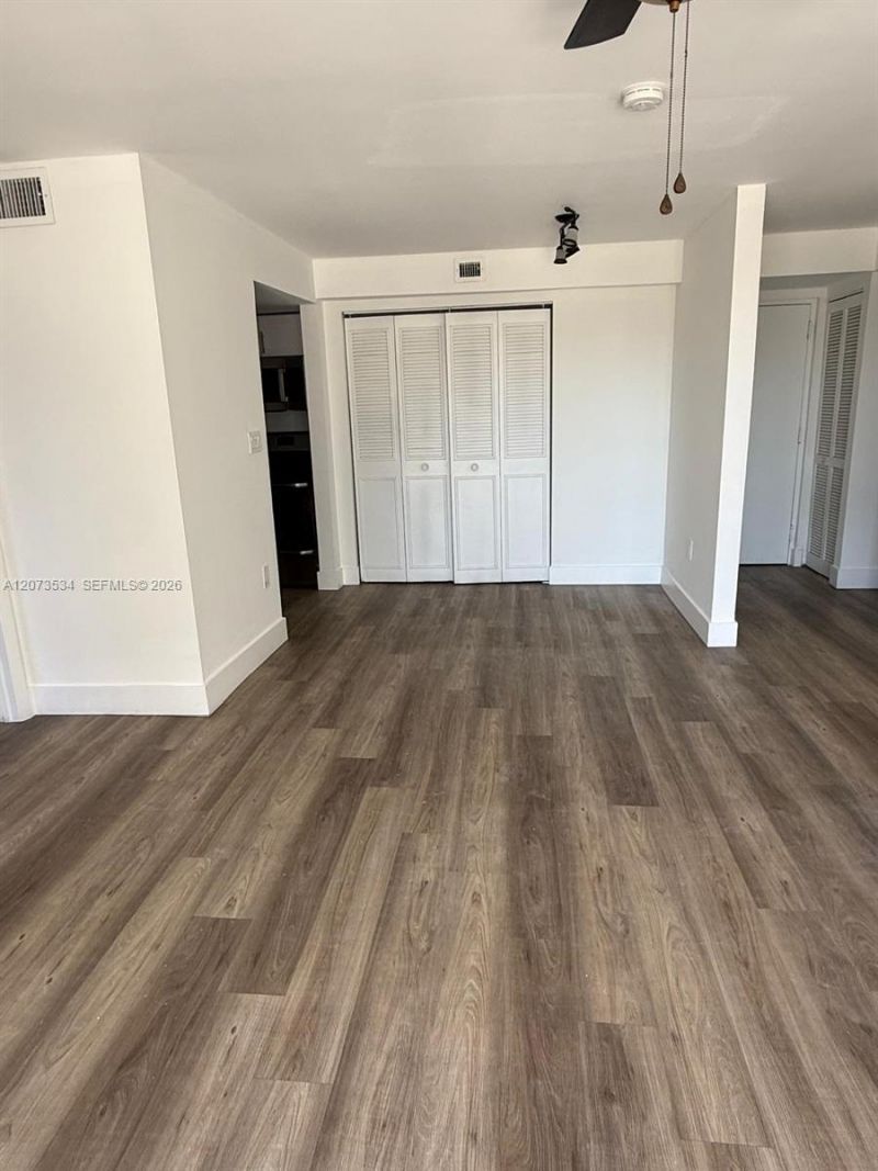 1720 NW N River Dr, Unit 408, Miami, FL 33125 Photo