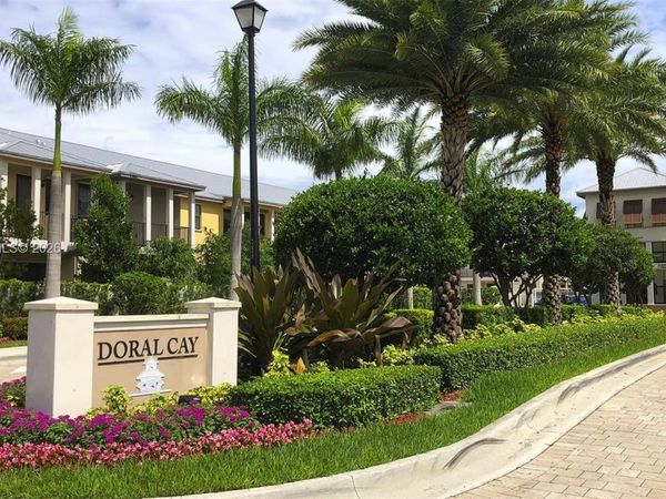 5930 NW 104th Path , Doral, FL 33178