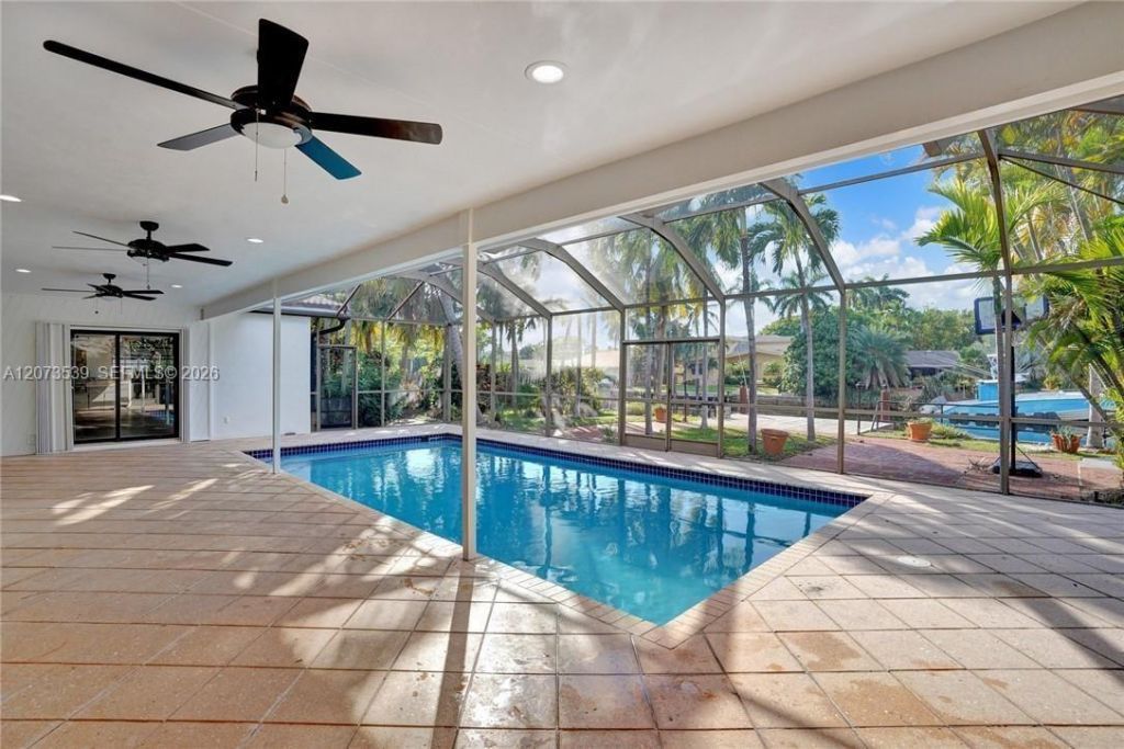 612 Hibiscus Dr , Hallandale Beach, FL 33009 Photo