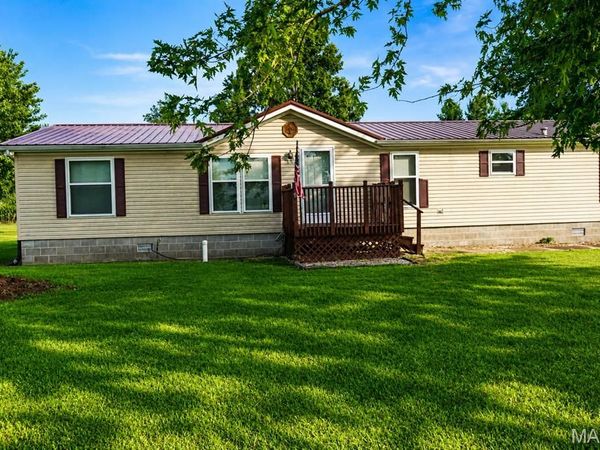 30001 County RD 237 , Kahoka, MO 63445