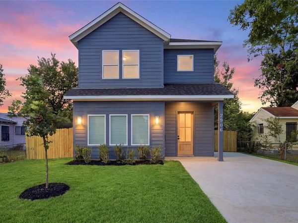 2906 Swanson Street , Dallas, TX 75210