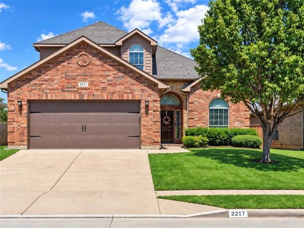 2217 Frosted Willow Lane, Fort Worth, TX 76177