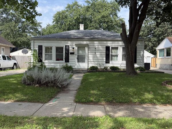 1910 Carney Avenue, ROCKFORD, IL 61103