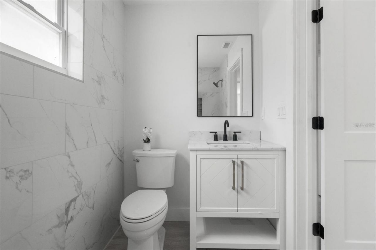 1715 Delaware Avenue Ne, Saint Petersburg, FL 33703 Photo