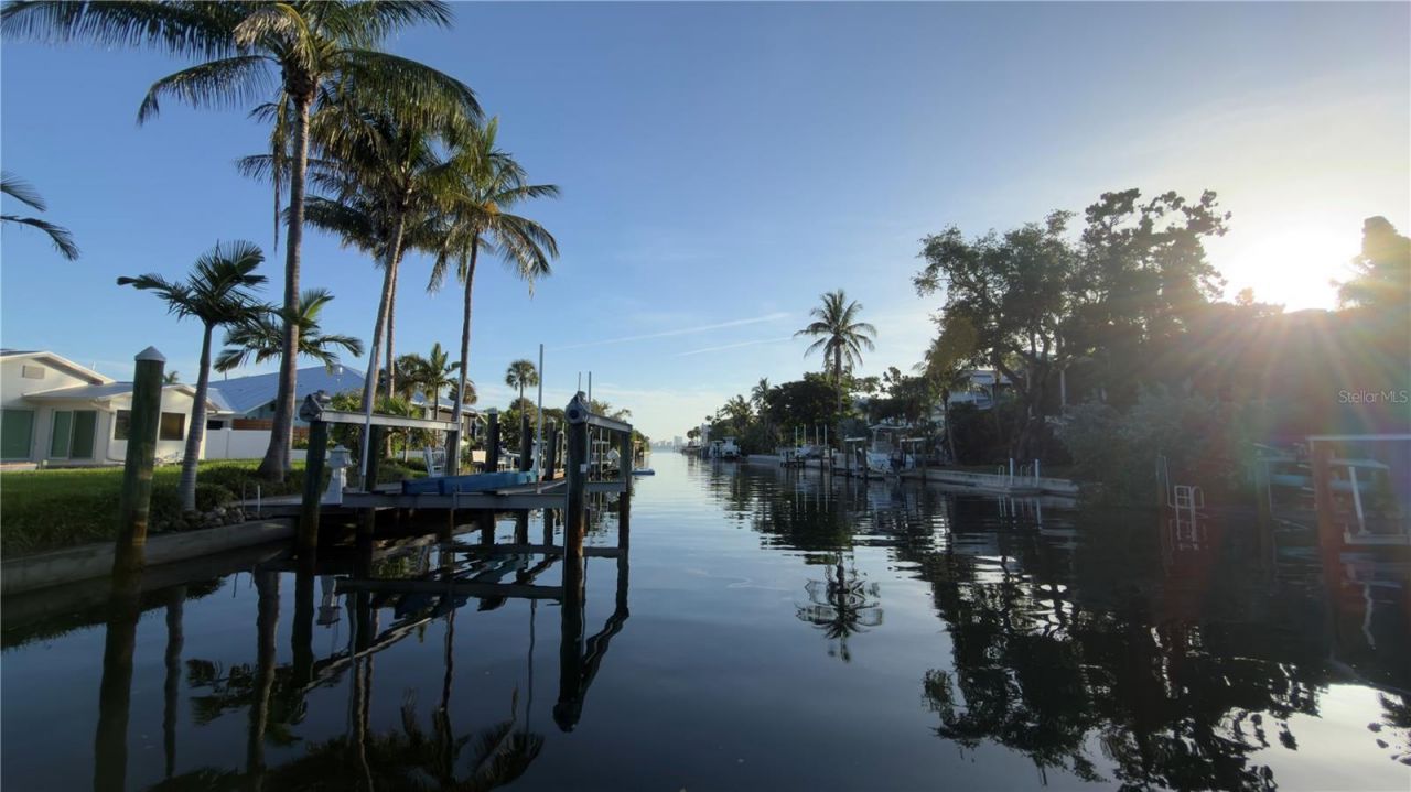 3441 Gulfmead Drive, Sarasota, FL 34242 Photo