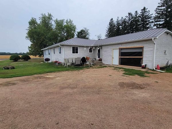 W8960 CTH F, Antigo, WI 54409