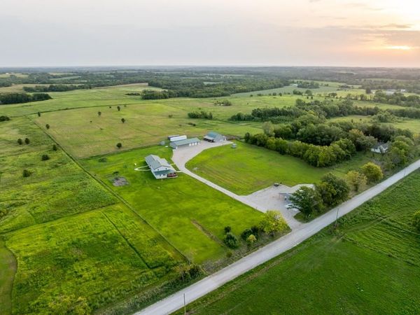 1009 SW 180 Road, Holden, MO 64040