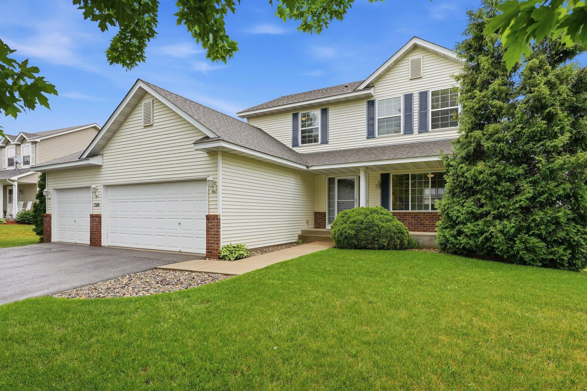 1310 Birch Drive, Mayer, MN 55360 Main Photo