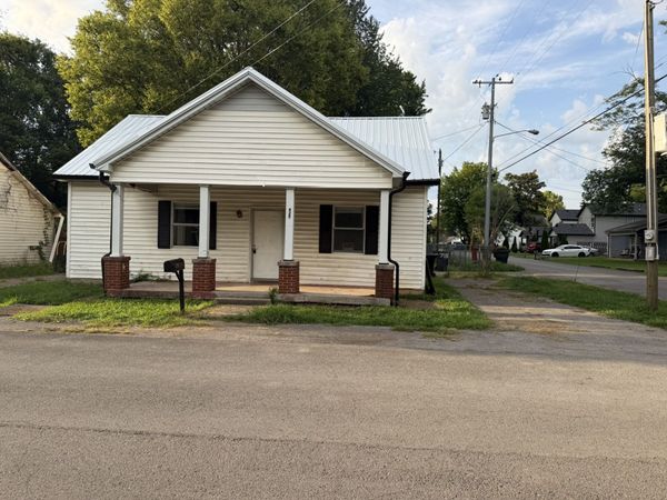 429 Forrest St , Murfreesboro, TN 37130