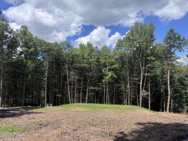 266 Steep Hill Road , Beach Lake, PA 18405