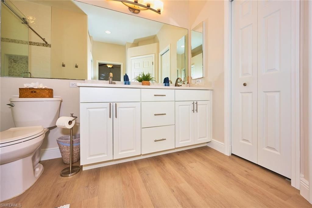 8837 E Bay Cir , Fort Myers, FL 33908 Photo