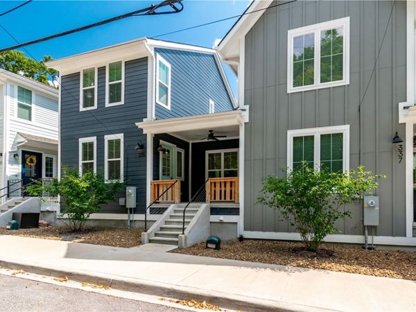 325 W Rock Street , Fayetteville, AR 72701