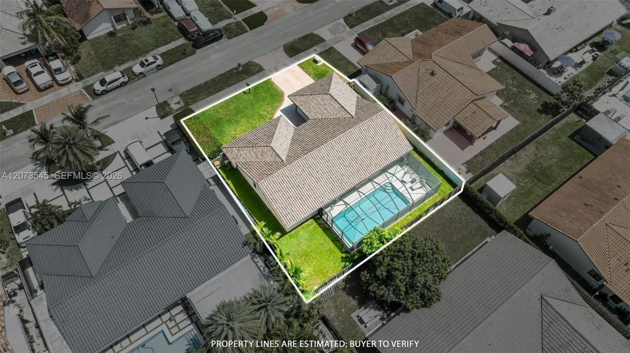 6302 NW 201st Ter , Hialeah, FL 33015 Photo
