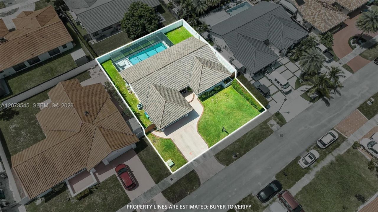 6302 NW 201st Ter , Hialeah, FL 33015 Photo