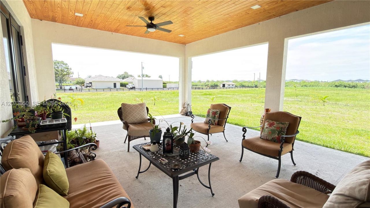 19860 Skyhawk Ln, Loxahatchee, FL 33470 Photo