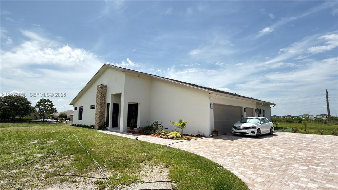 19860 Skyhawk Ln, Loxahatchee, FL 33470 Photo