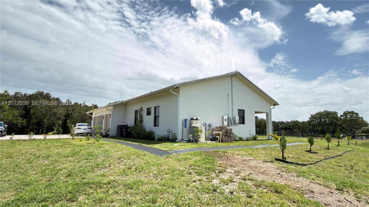 19860 Skyhawk Ln, Loxahatchee, FL 33470 Photo