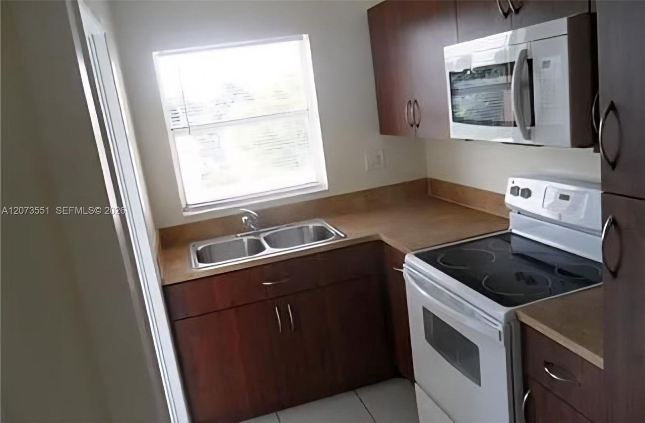 1425 Arthur St , Unit 414B, Hollywood, FL 33020 Photo