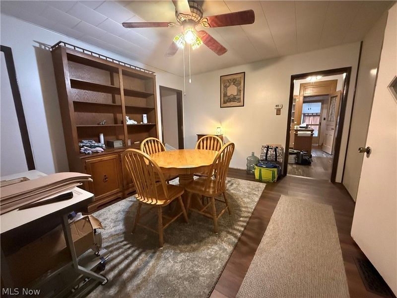 839 Locust Street, Coshocton, OH 43812 Photo 10