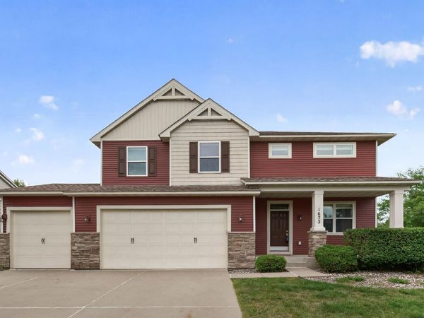 1672 Lenox Drive, Waconia, MN 55387