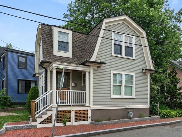 23 Bellis Circle, Cambridge, MA 02140