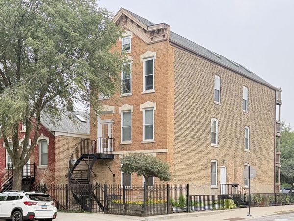 1401 N Bosworth Avenue , Unit 2, Chicago, IL 60642