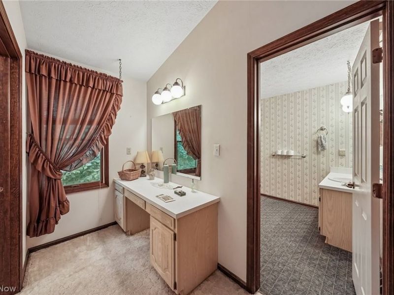 4188 Idlebrook Drive , Akron, OH 44333 Photo 23