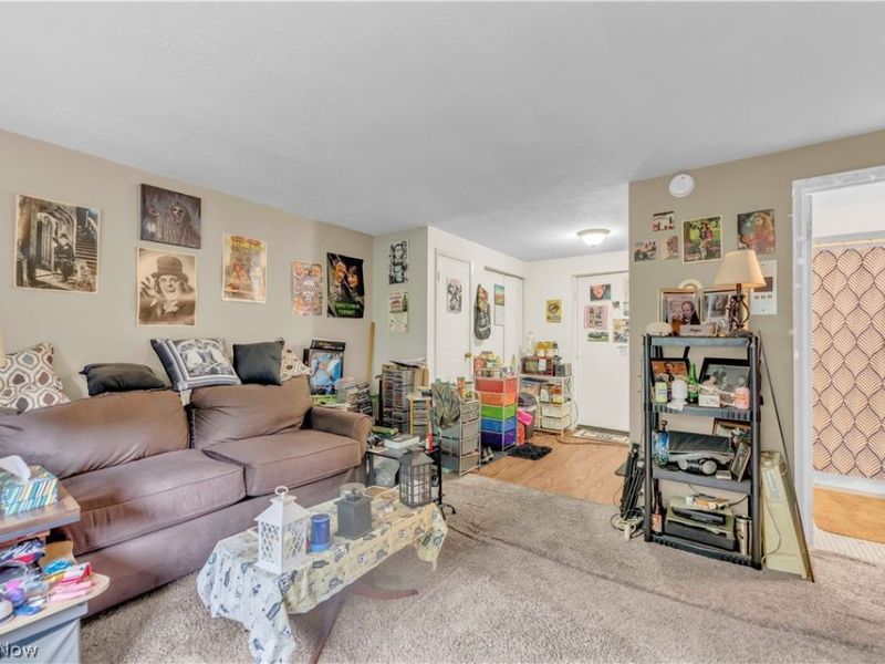 115 S Rocky River Drive, Unit 402, Berea, OH 44017 Photo 5