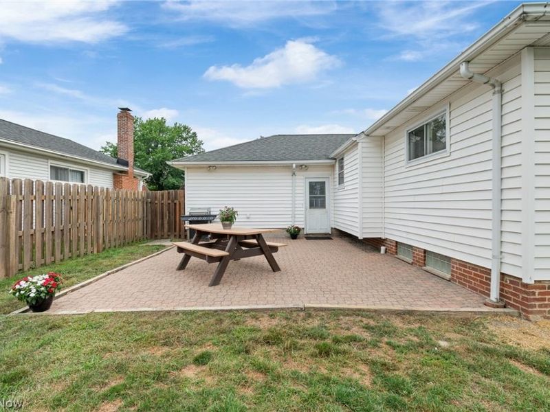 1709 Alcester Road , Mayfield Heights, OH 44124 Photo 19