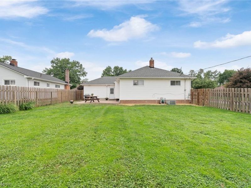 1709 Alcester Road , Mayfield Heights, OH 44124 Photo 21