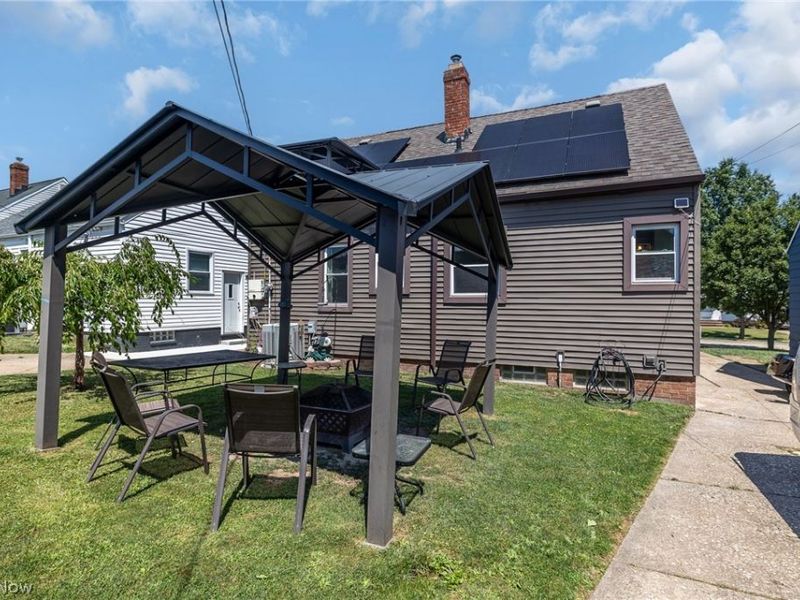 7325 Traymore Avenue, Brooklyn, OH 44144 Photo 5