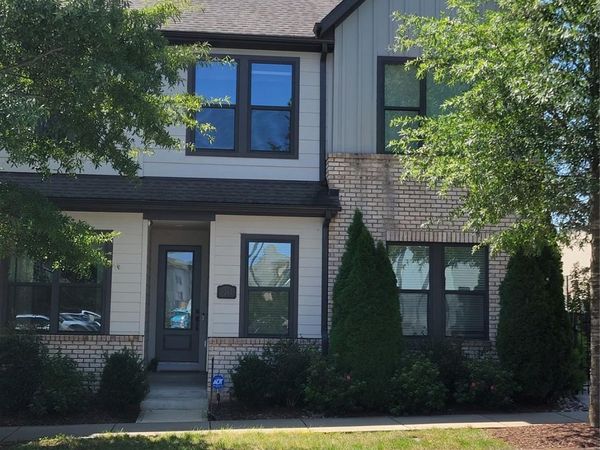 6343 Southgrove Street, Charlotte, NC 28277